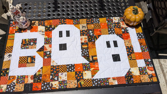 BOO! Halloween Wall Hanging/Table Topper