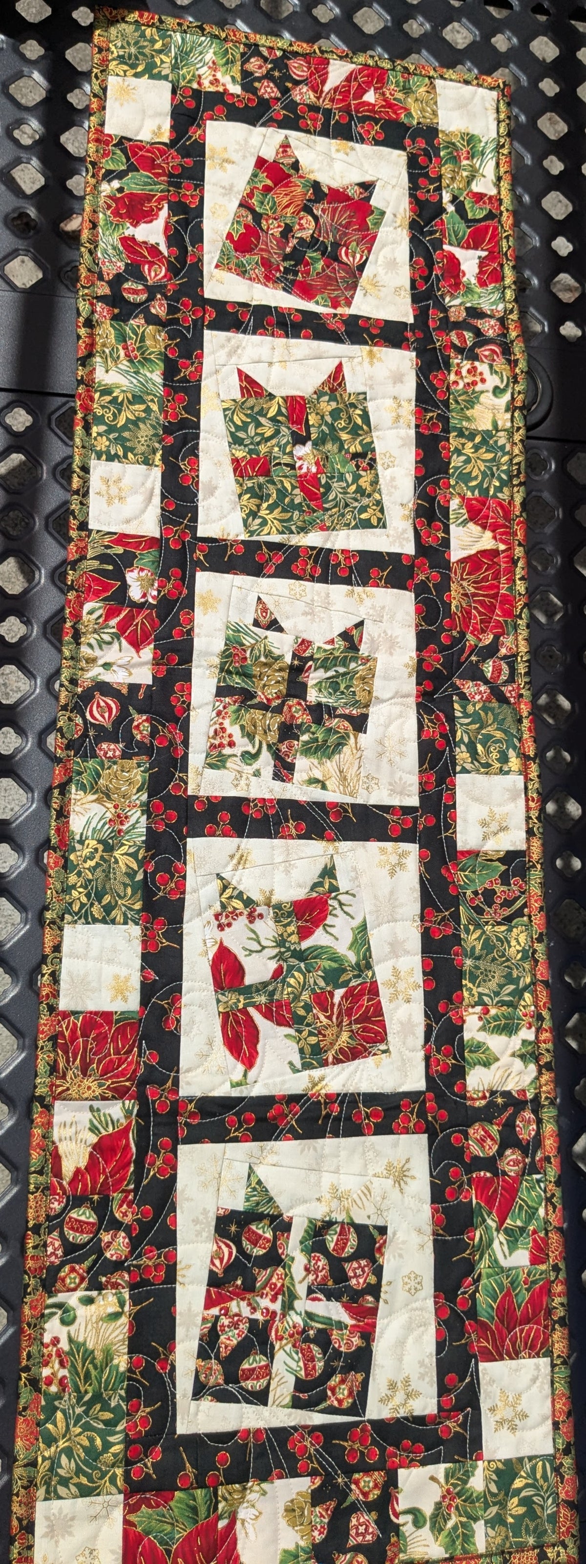 christmas presents wall hanging/table runner