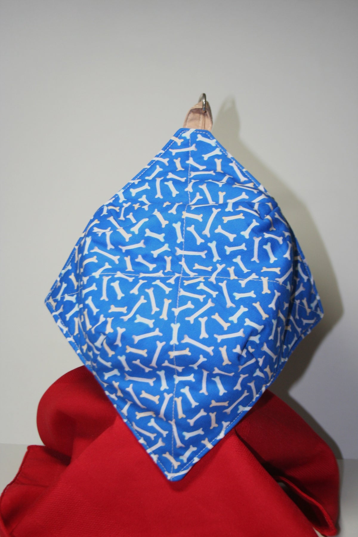 Bowl cozy - blue with dog bones